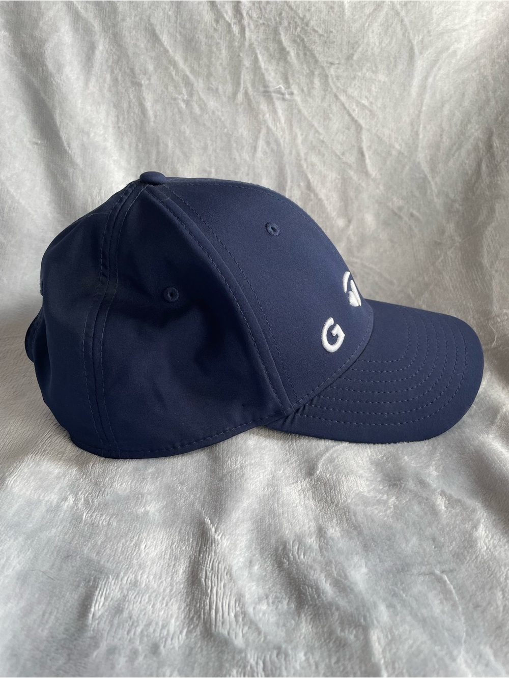TaylorMade LOGO Golf Hat - Picture 5 of 6
